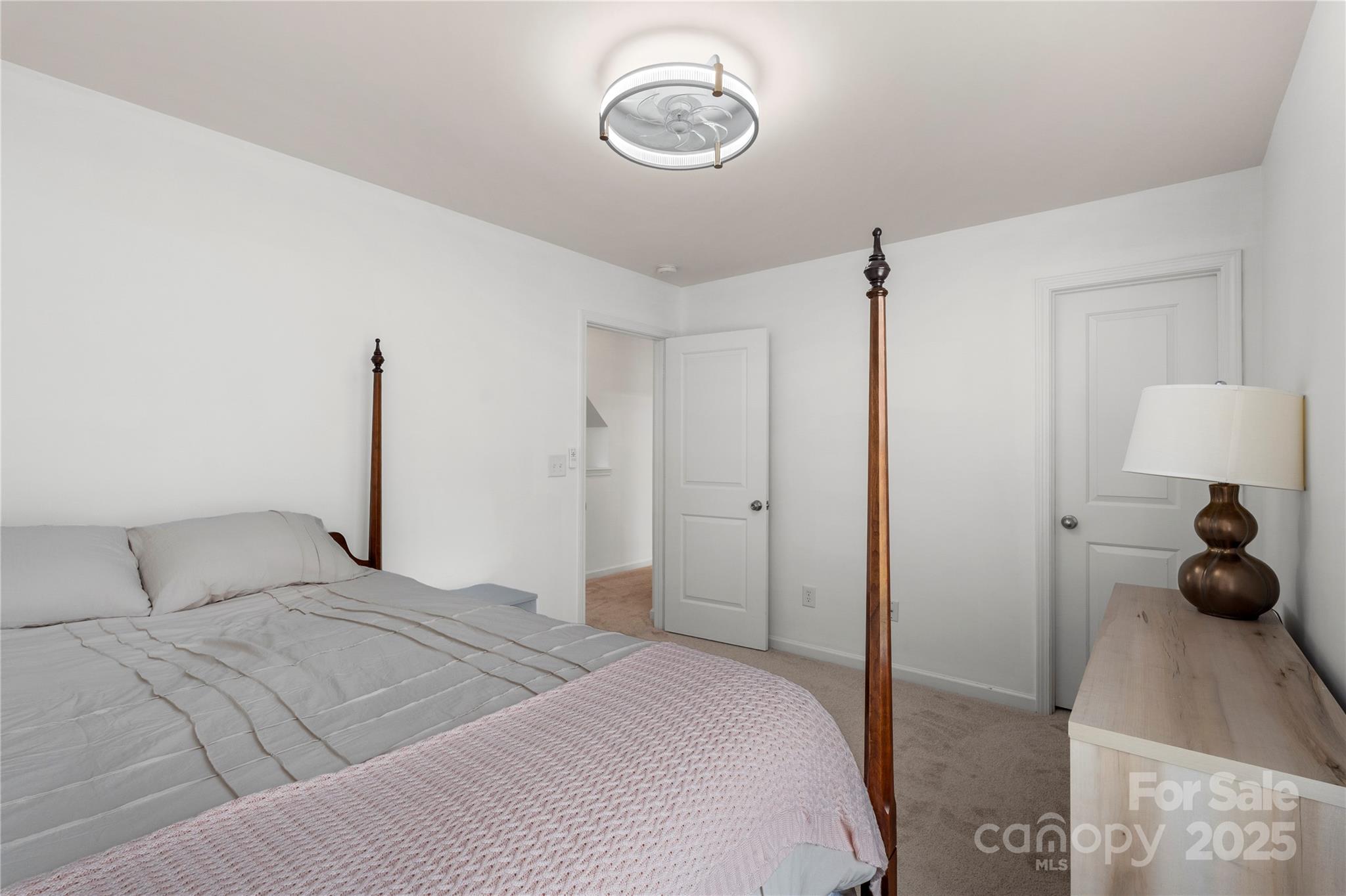 Almond Glen - Residential