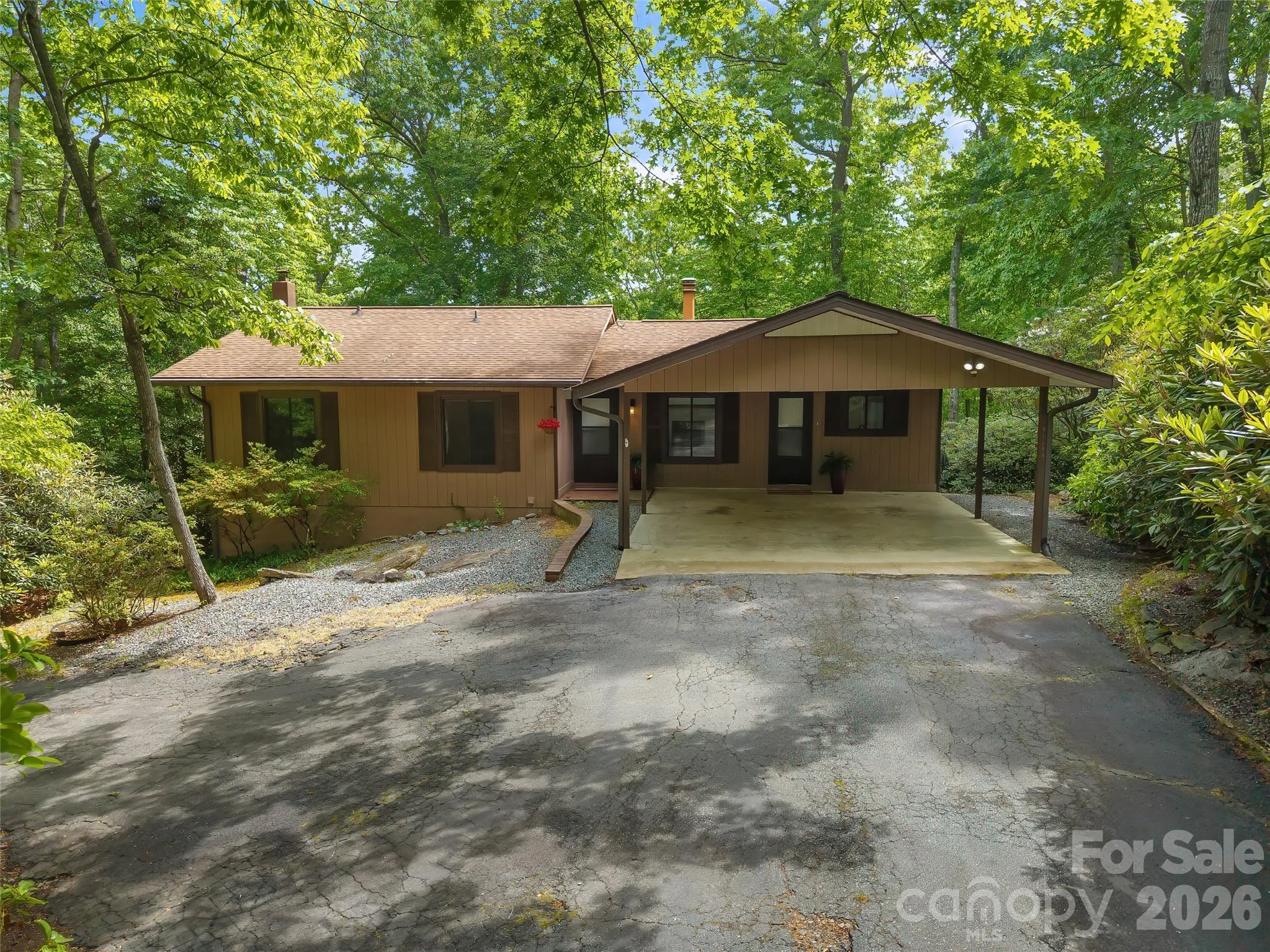 32 Honeysuckle Ridge Road, Pisgah Forest, NC, 28768