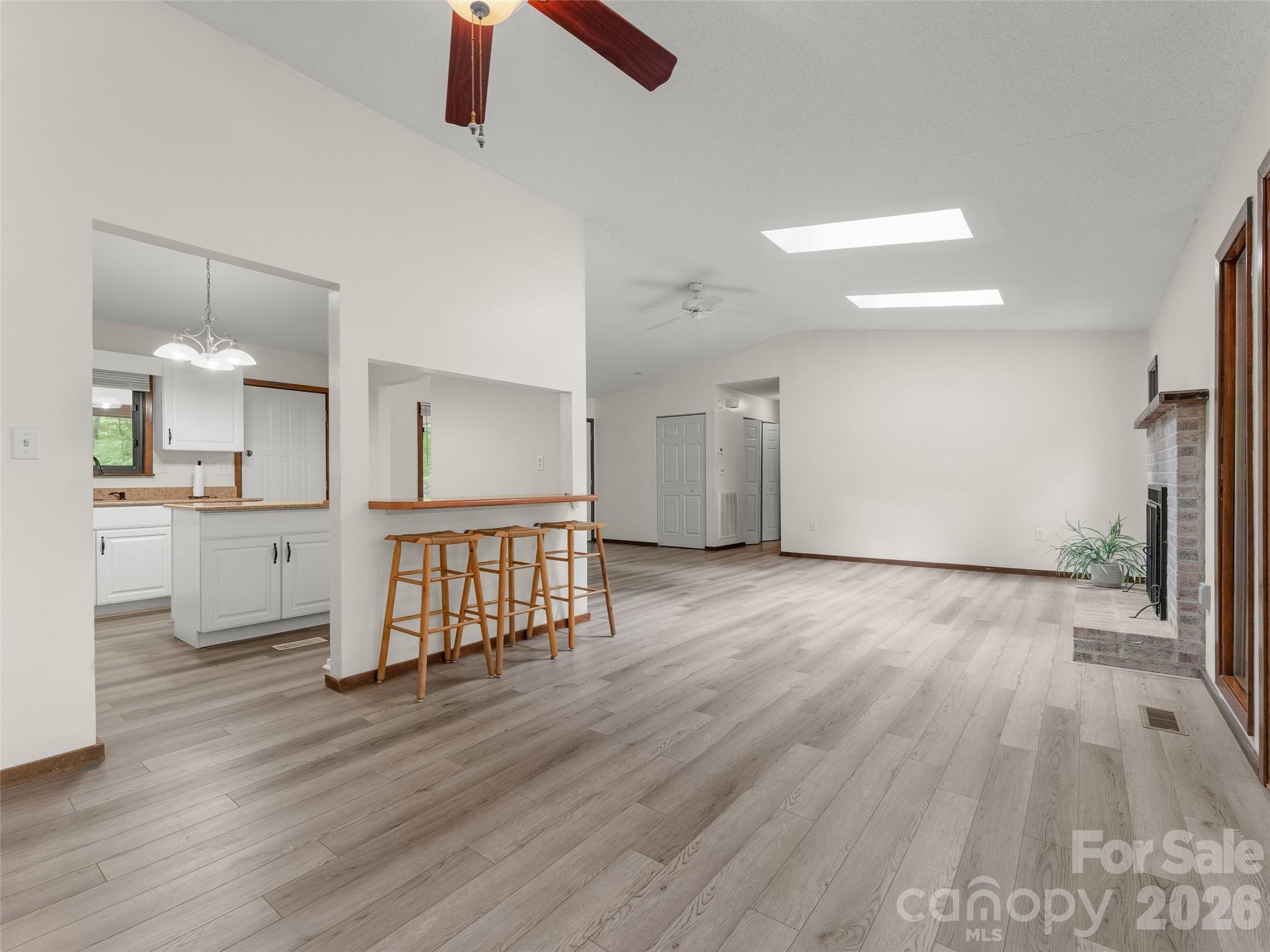 Knob Creek - Residential