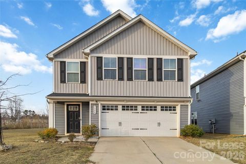 Photo of 5048 Downhaul Drive, Charlotte, NC 28269 (MLS # 4355498)
