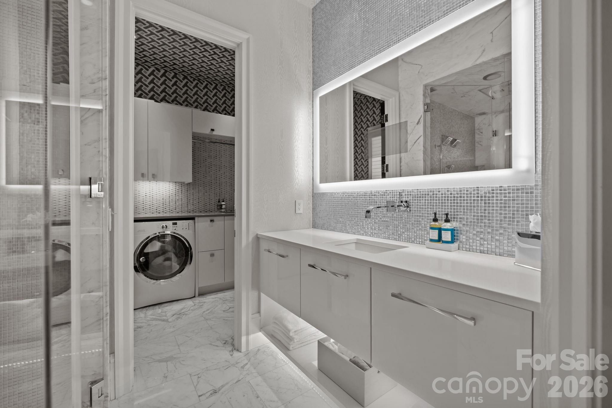 Seven Eagles - Residential