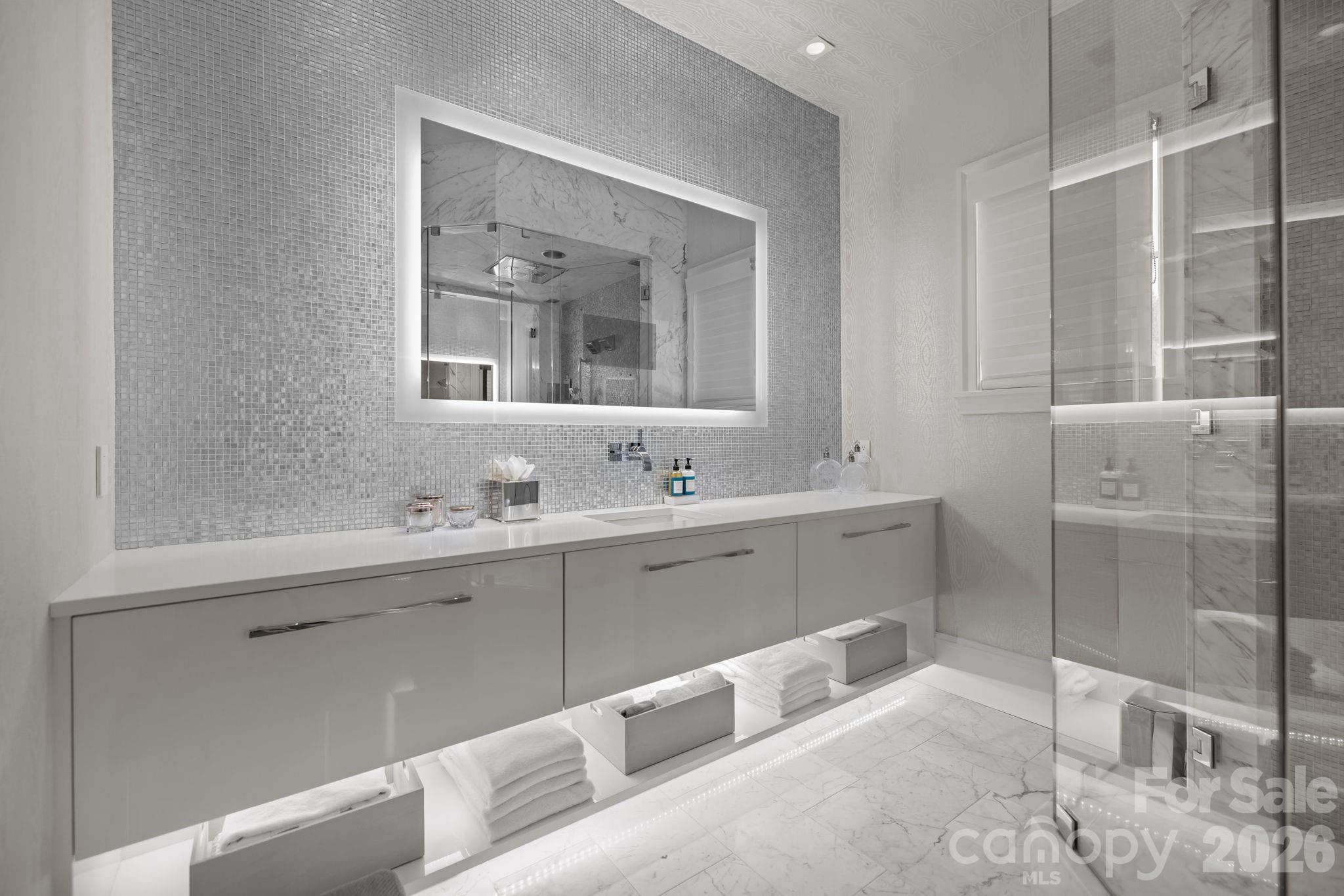 Seven Eagles - Residential