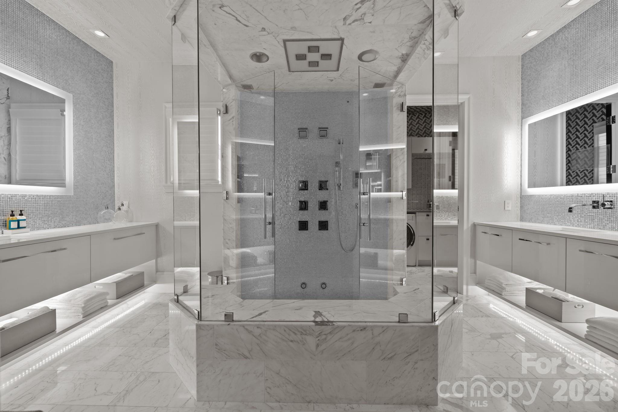 Seven Eagles - Residential