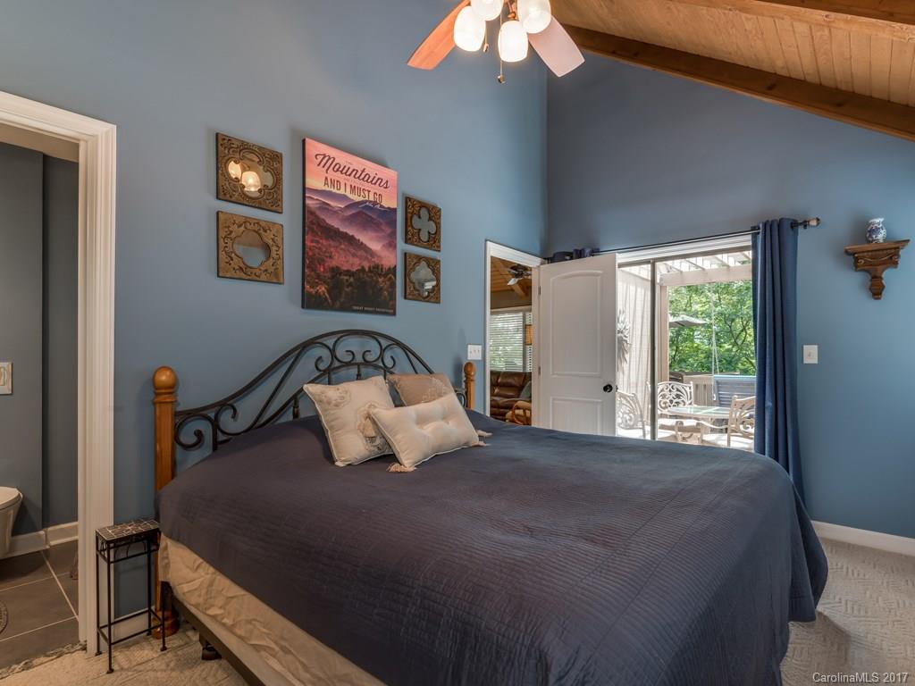 Rumbling Bald on Lake Lure - Residential