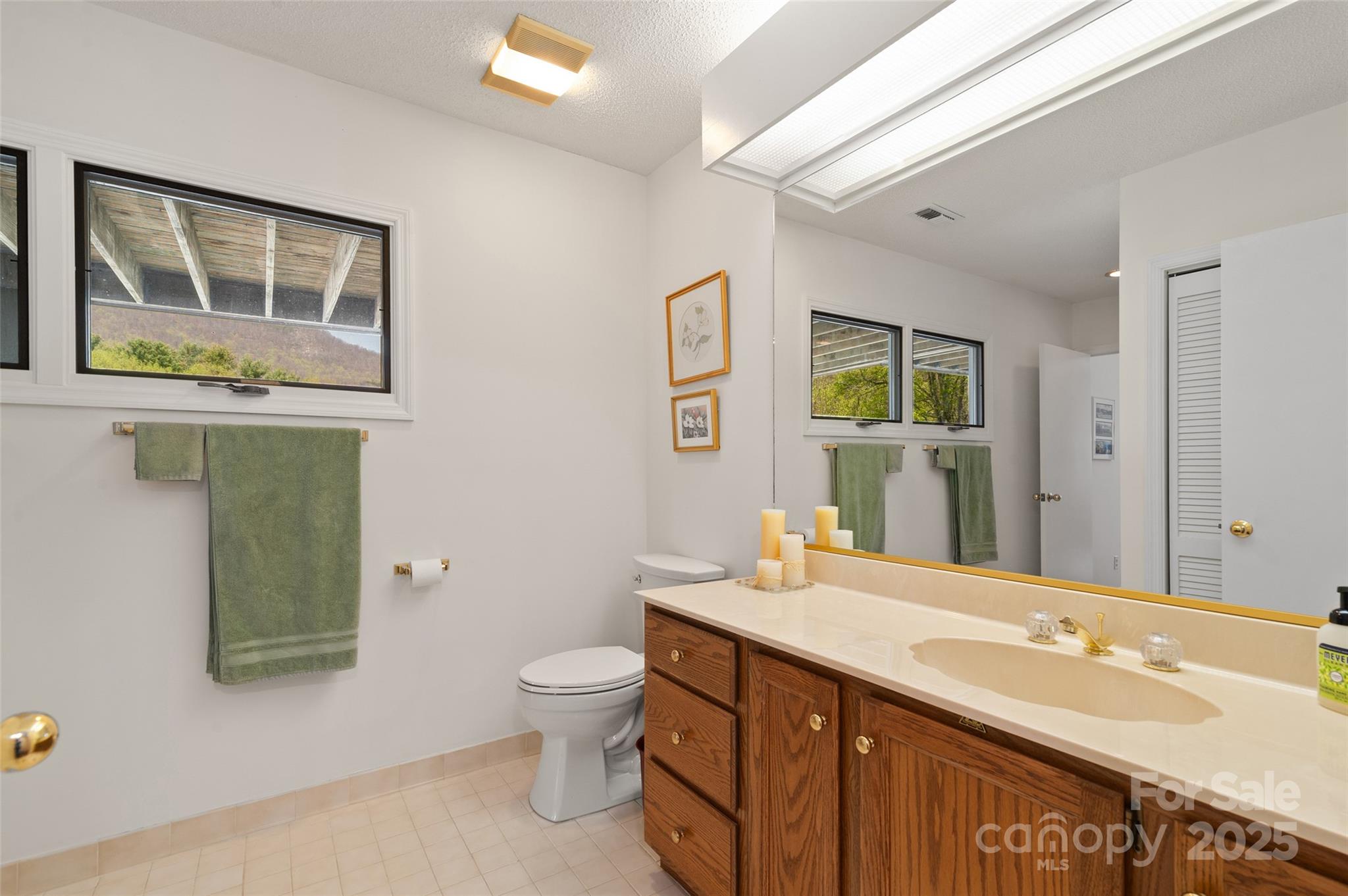 The Overlook At Laurel Ridge - Residential