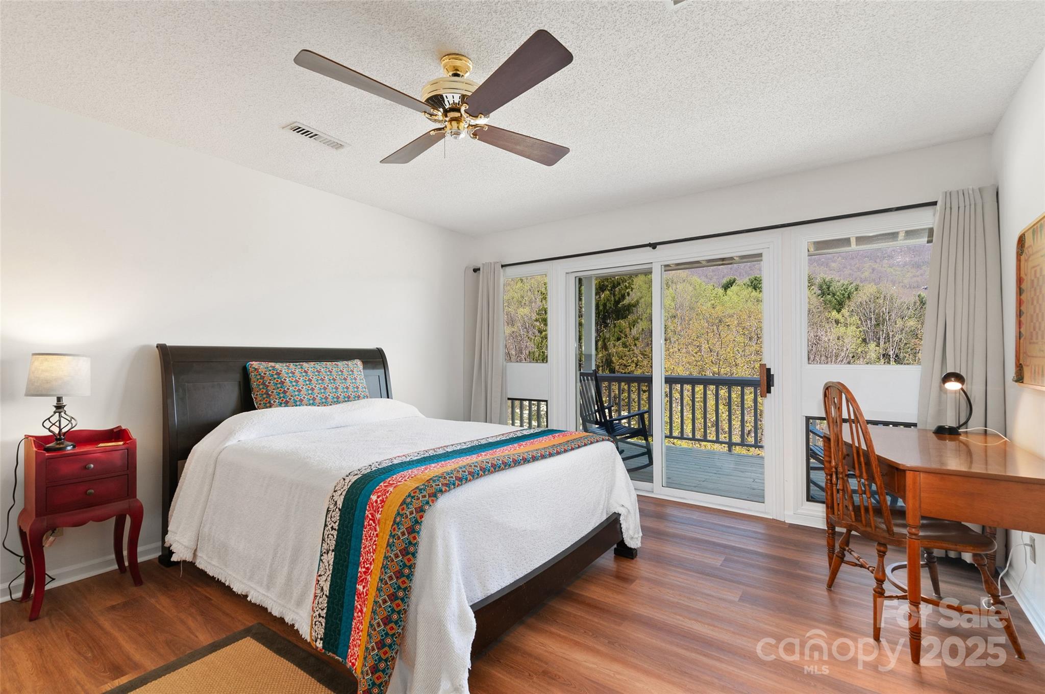 The Overlook At Laurel Ridge - Residential