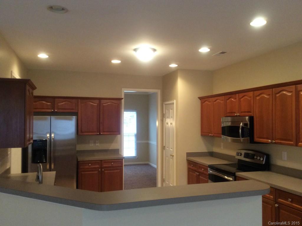 Brandon Oaks - Residential Lease