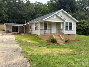 299 US 221 Highway S Marion NC 28752