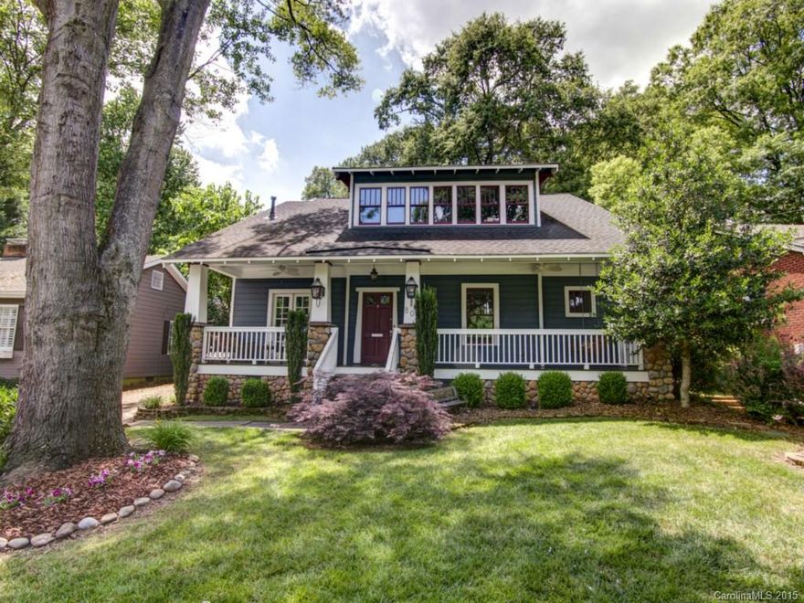 Dilworth bungalow w stunning curb appeal & a surprisingly open floor plan!  Completely renovated in 2006 w special attention to contemporary finishes & fixtures while maintaining key period components thruout.  Master suite w private terrace.  4th BD currently used as a den. Great front porch + patio area for easy entertaining. Conveniently located within walking distance to 3 city parks, East Blvd shops & restaurants & the SouthEnd District.  Center city just moments away. MOVE IN READY!