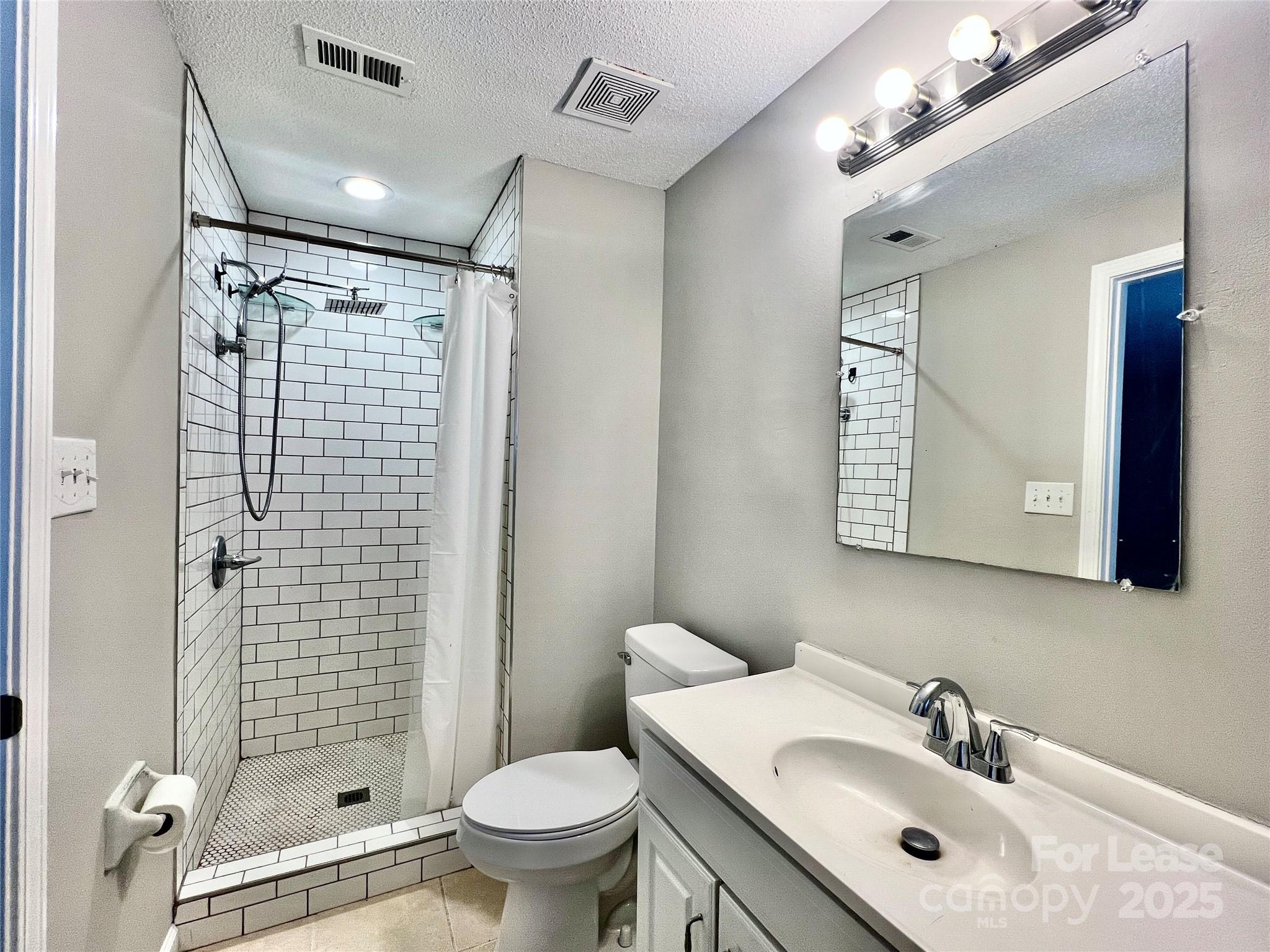 Holly Hills - Residential Lease