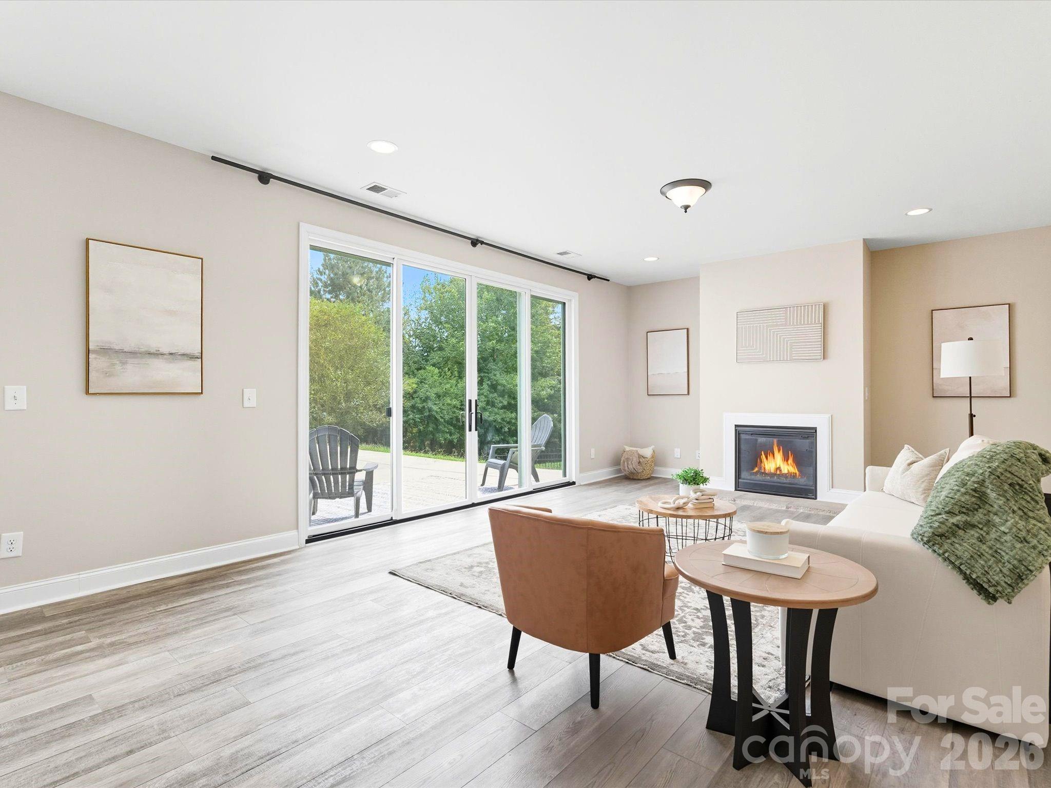 Fox Ridge - Residential