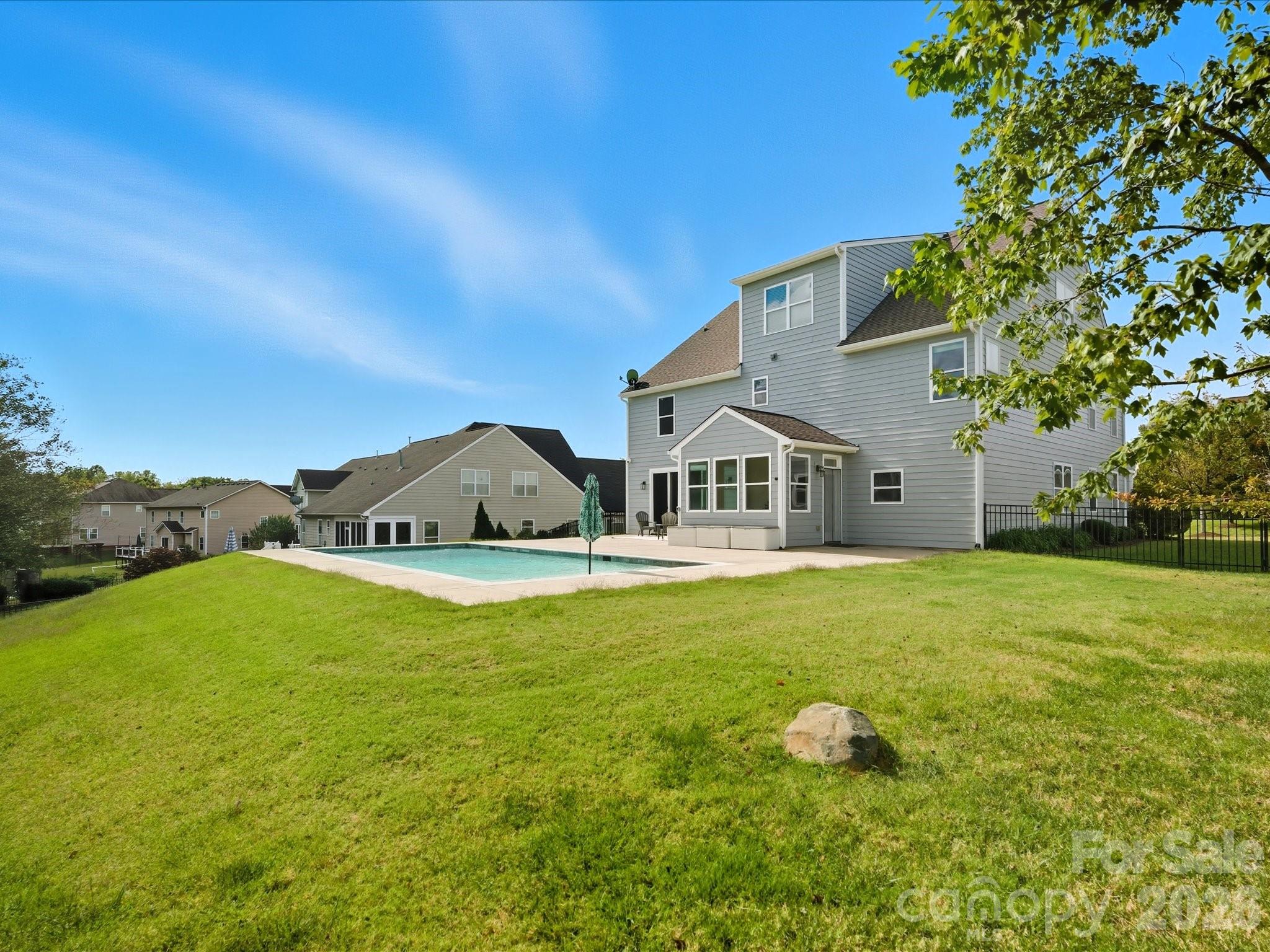 Fox Ridge - Residential