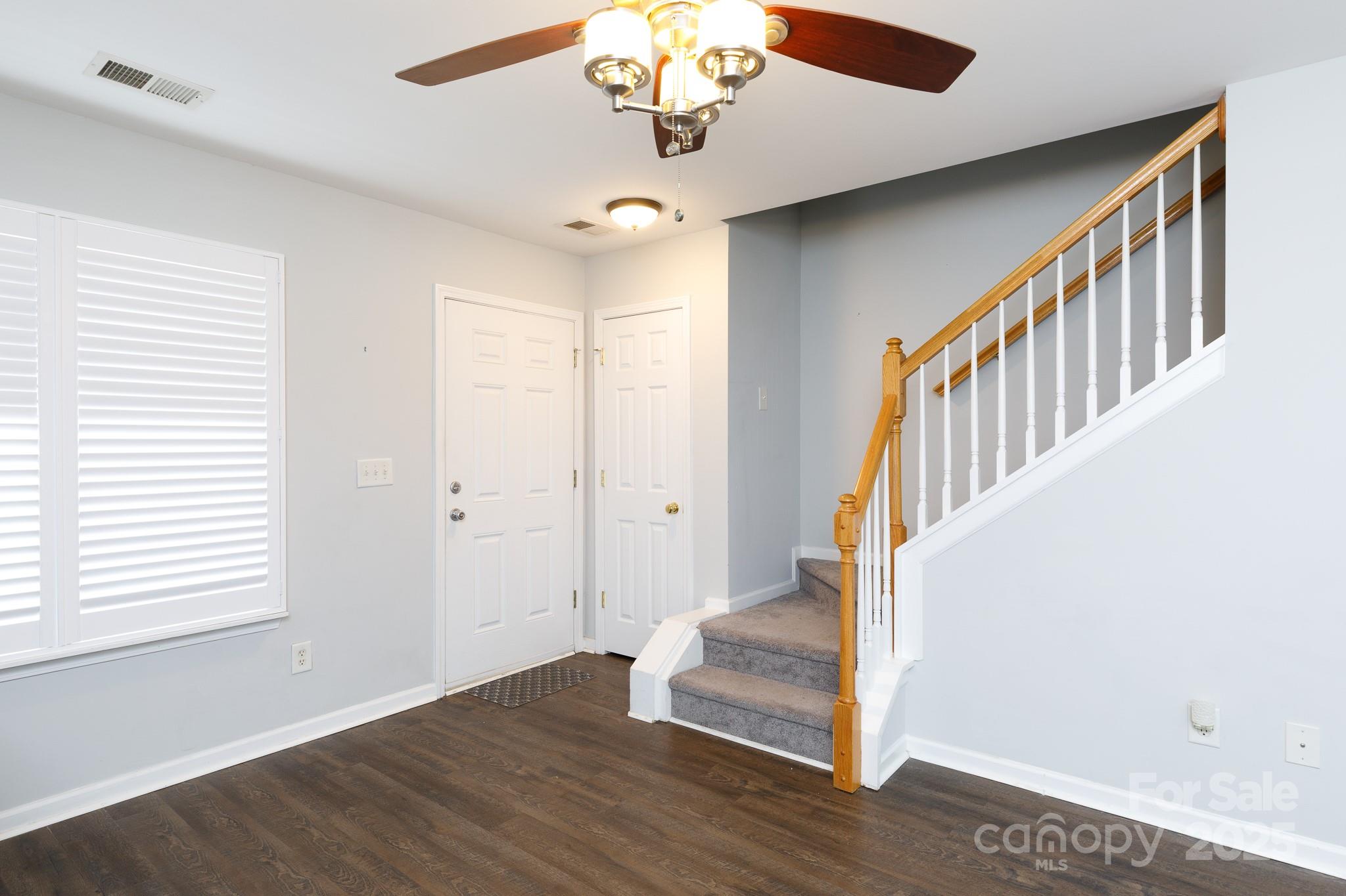 1529 Maypine Commons Way