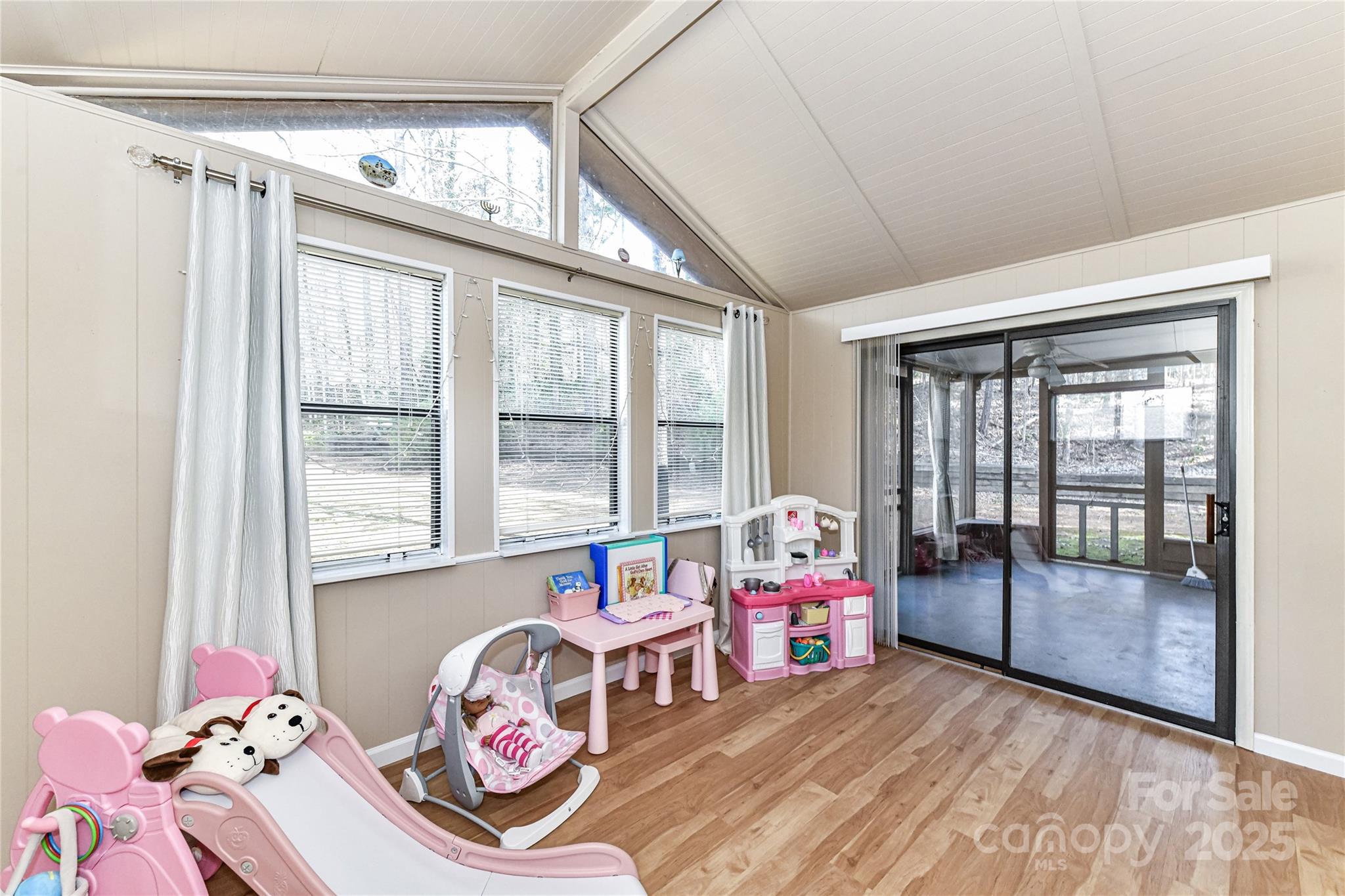 Woodridge - Residential