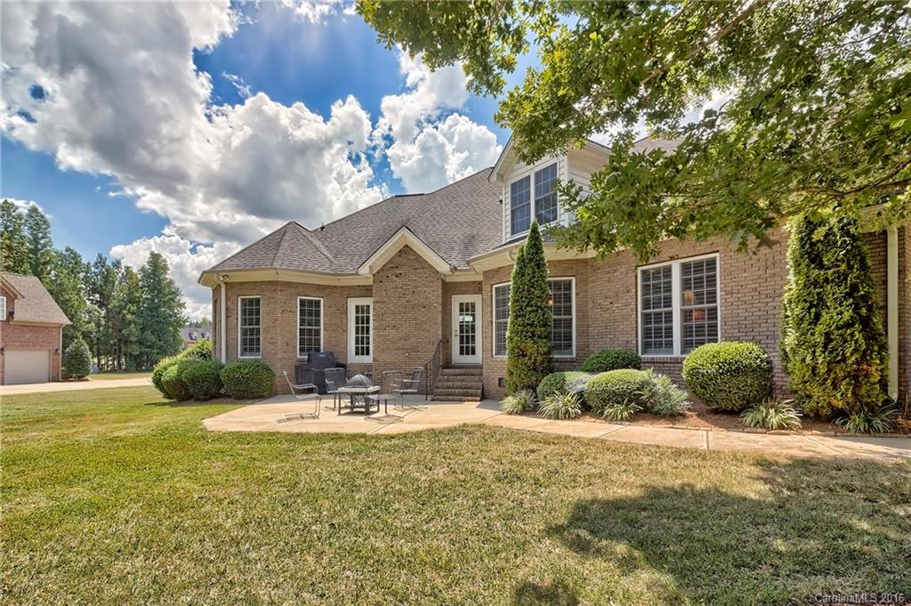Holland Springs - Residential