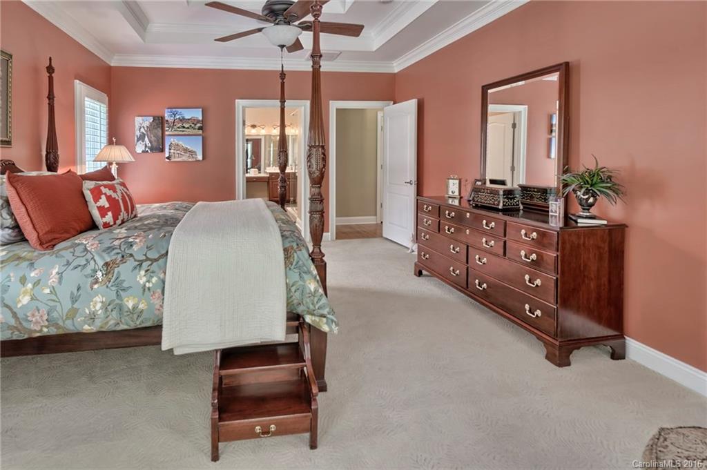 Holland Springs - Residential