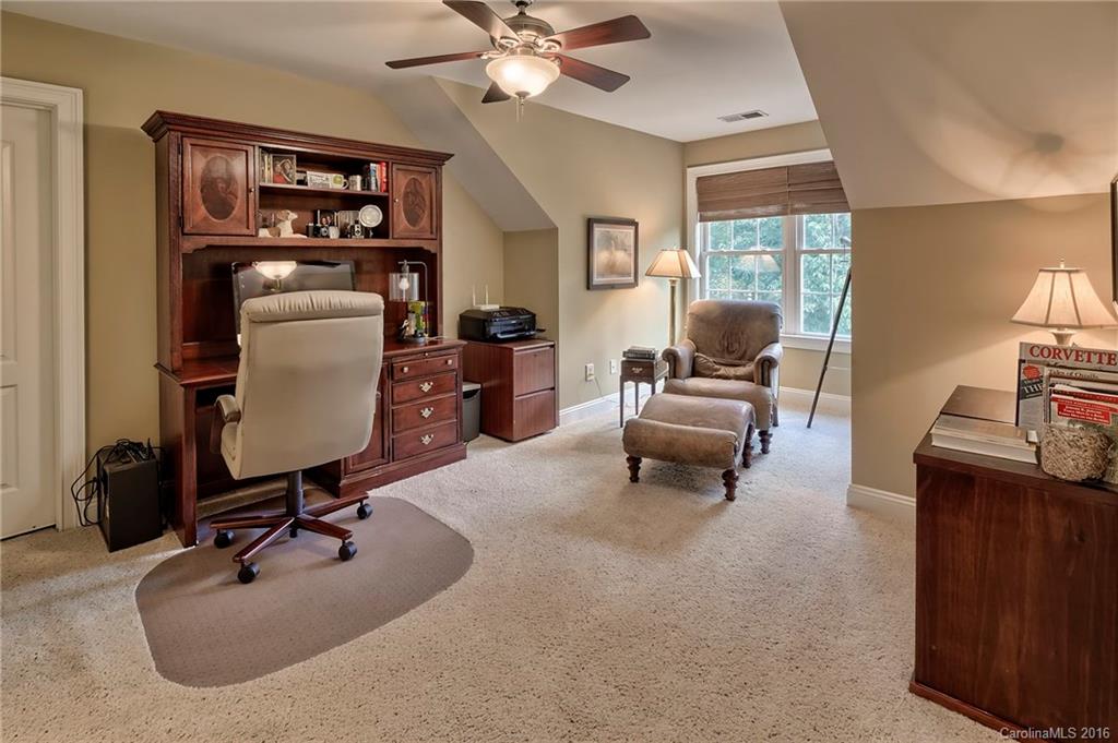 Holland Springs - Residential