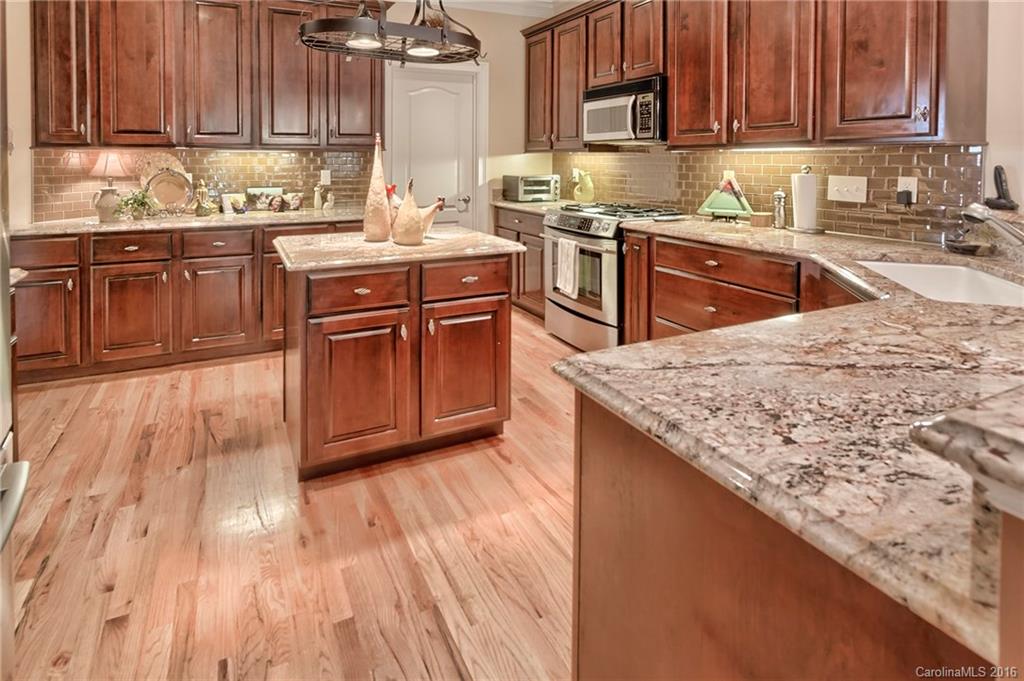 Holland Springs - Residential