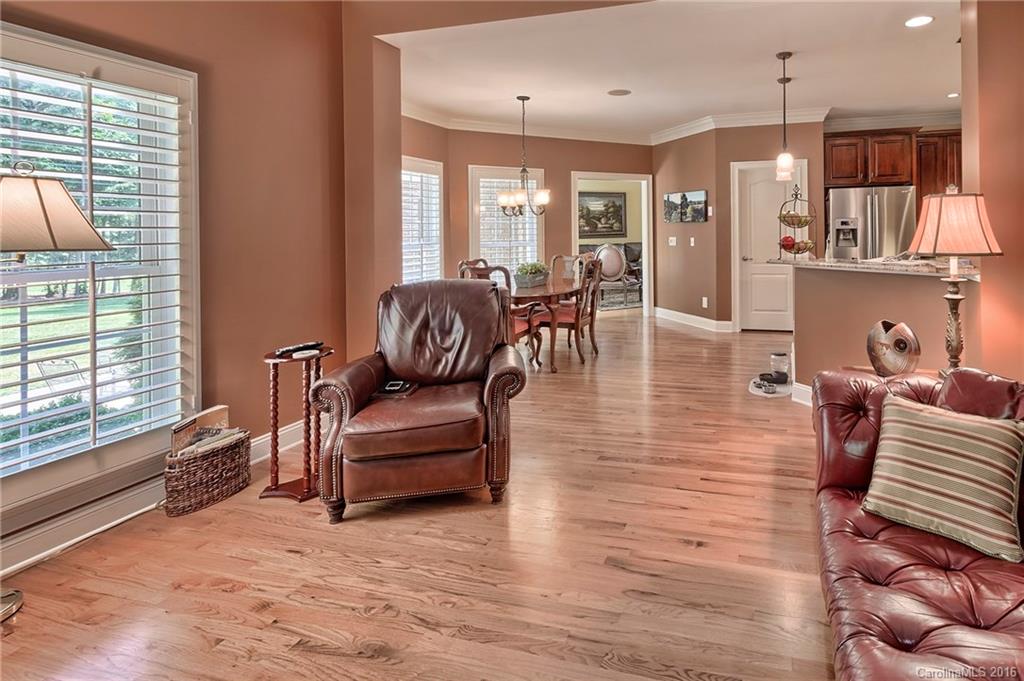 Holland Springs - Residential
