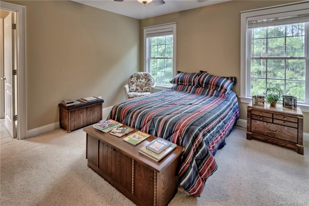 Holland Springs - Residential