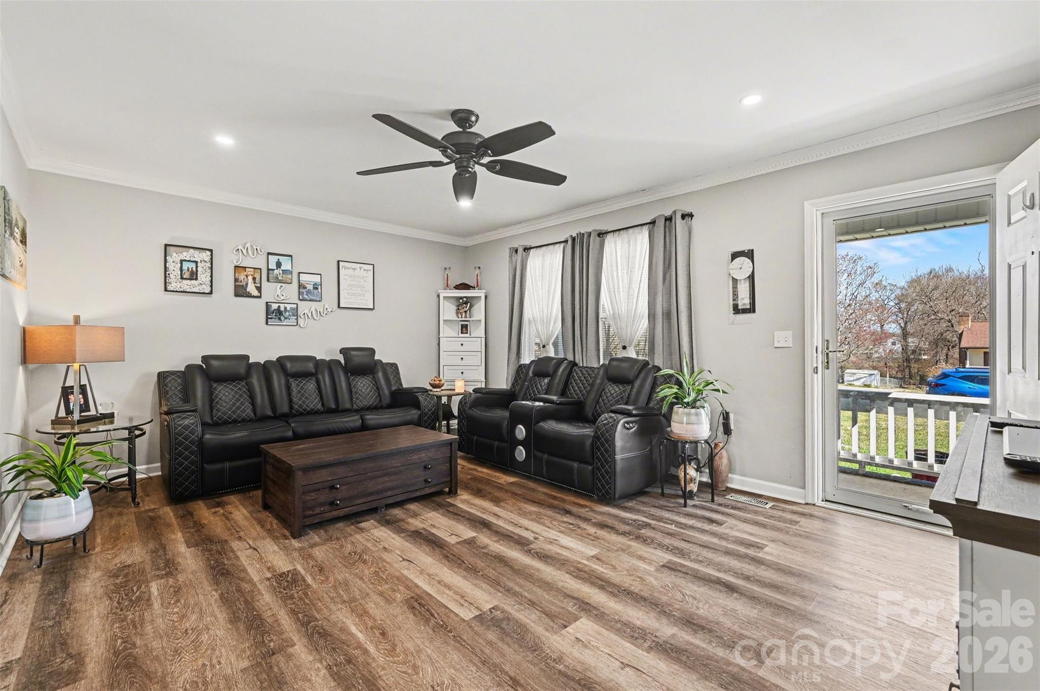 Tanglewood Park - Residential