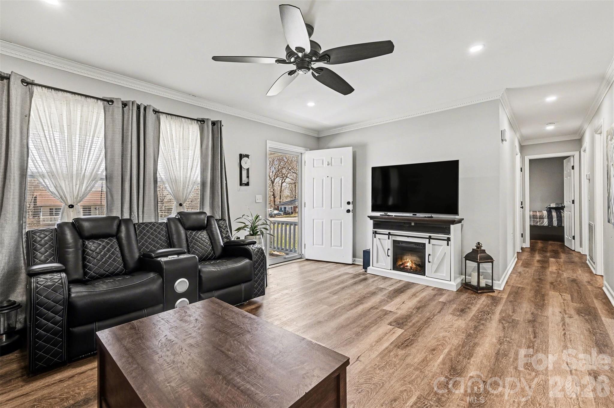 Tanglewood Park - Residential