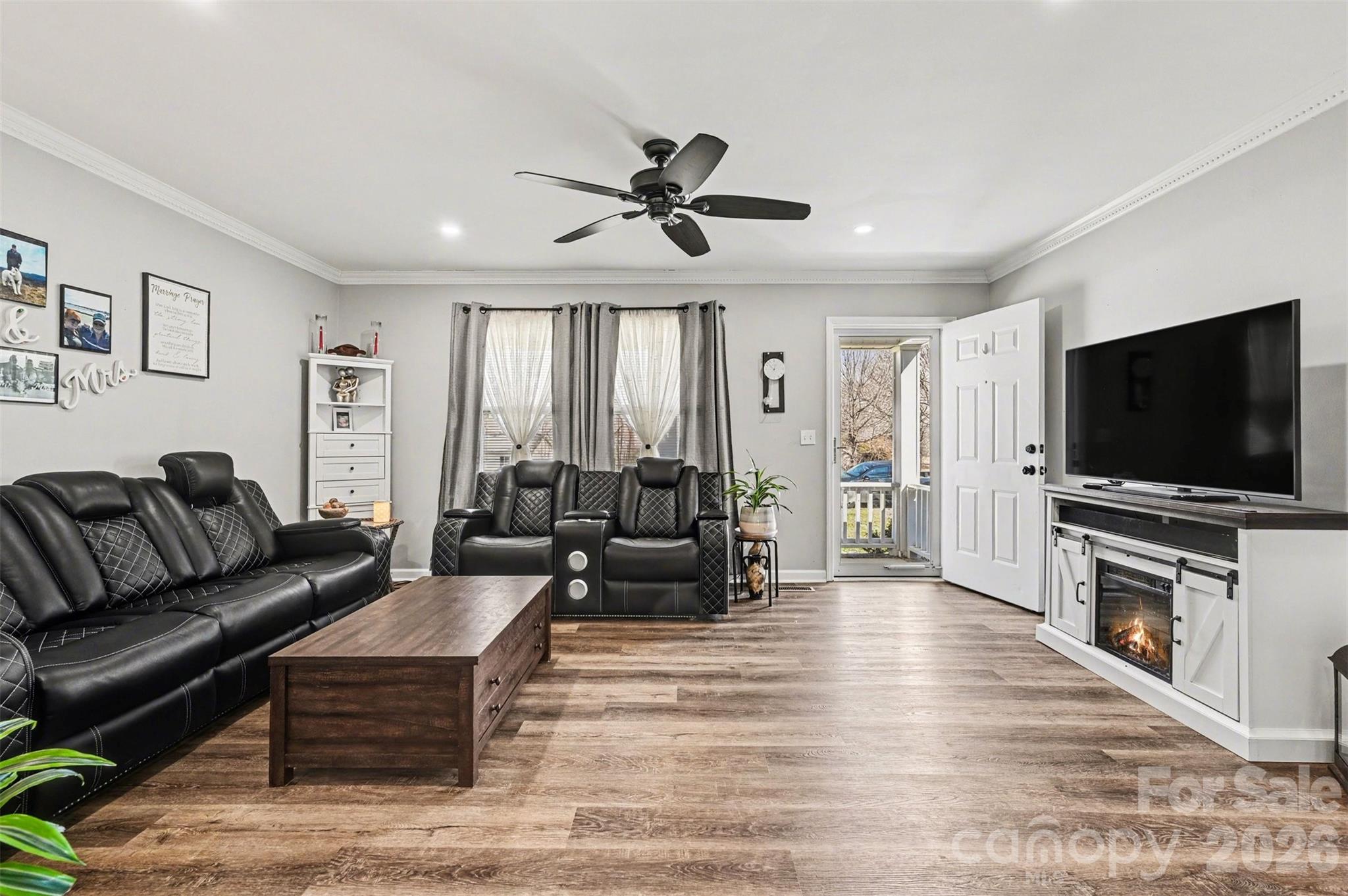 Tanglewood Park - Residential