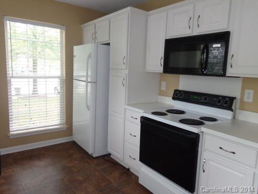 Robyns Glen - Residential Lease