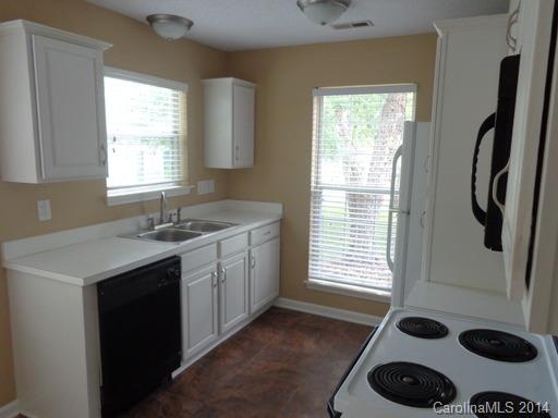 Robyns Glen - Residential Lease