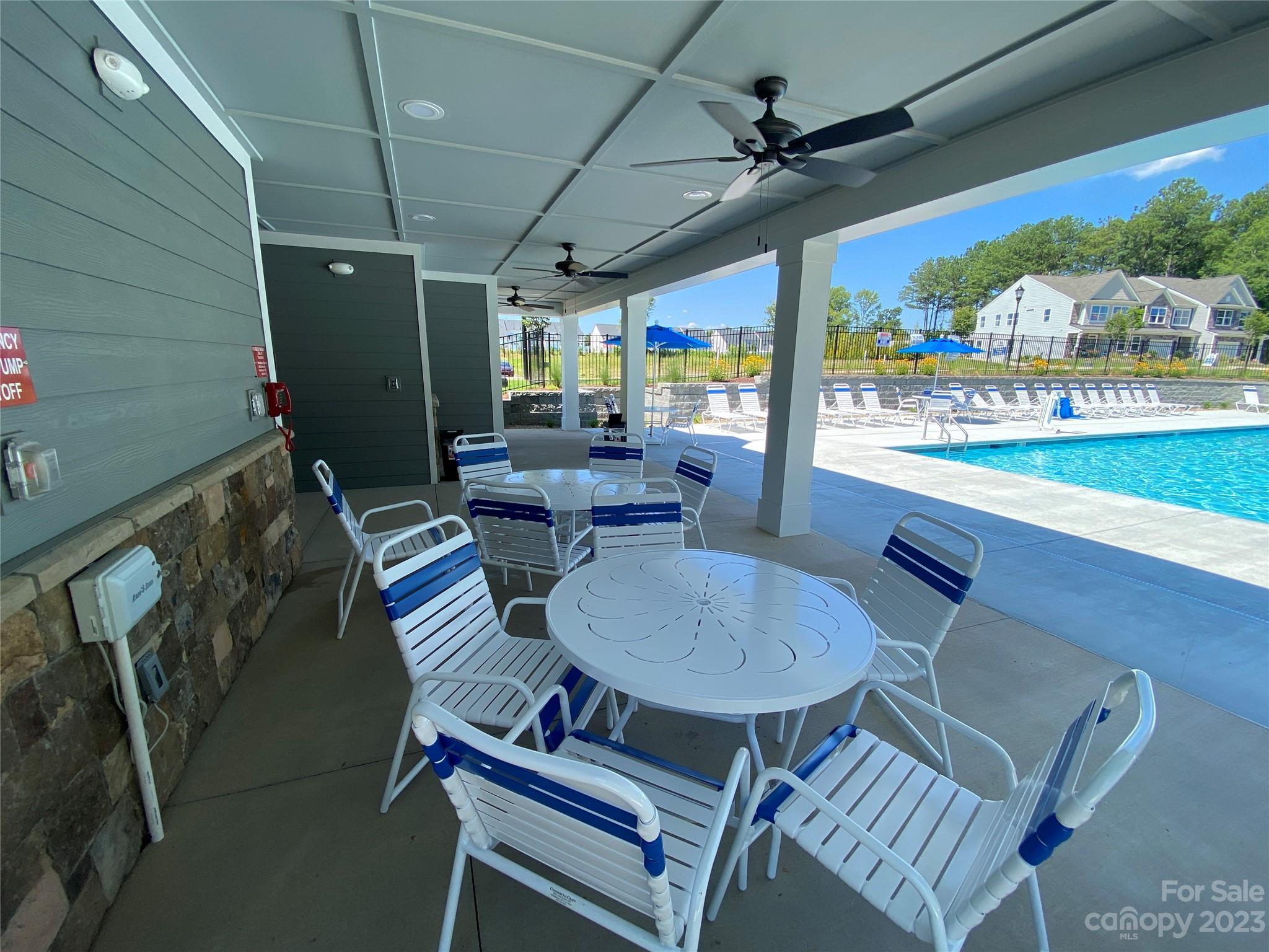 Harrisburg Village - Residential