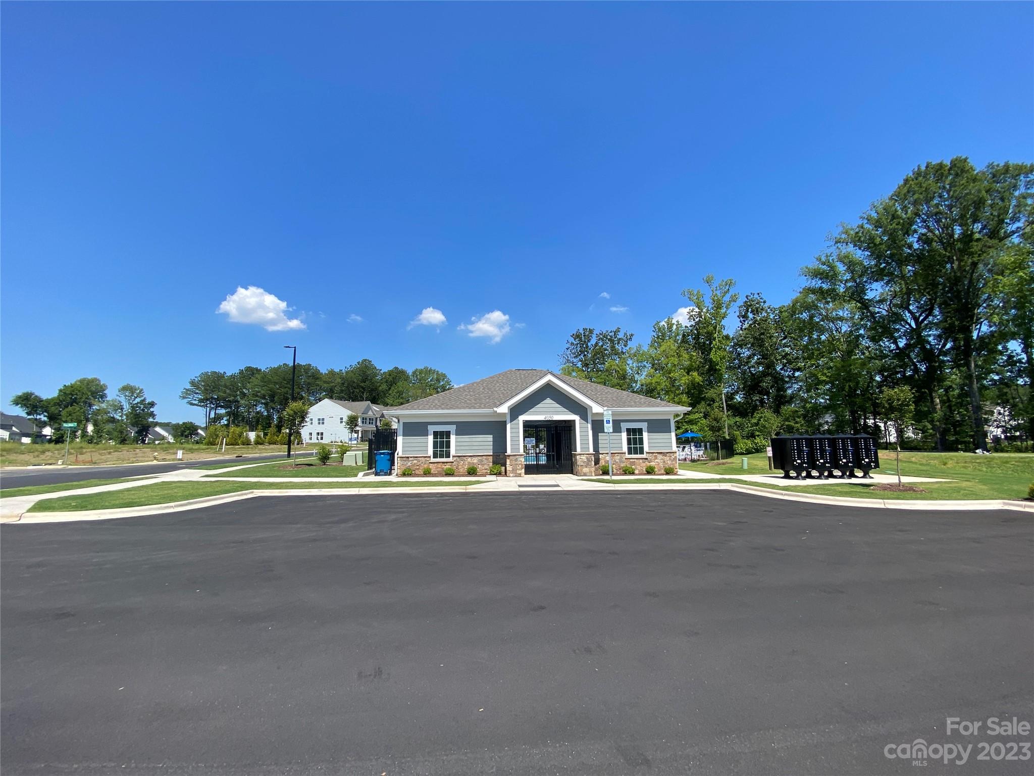 Harrisburg Village - Residential