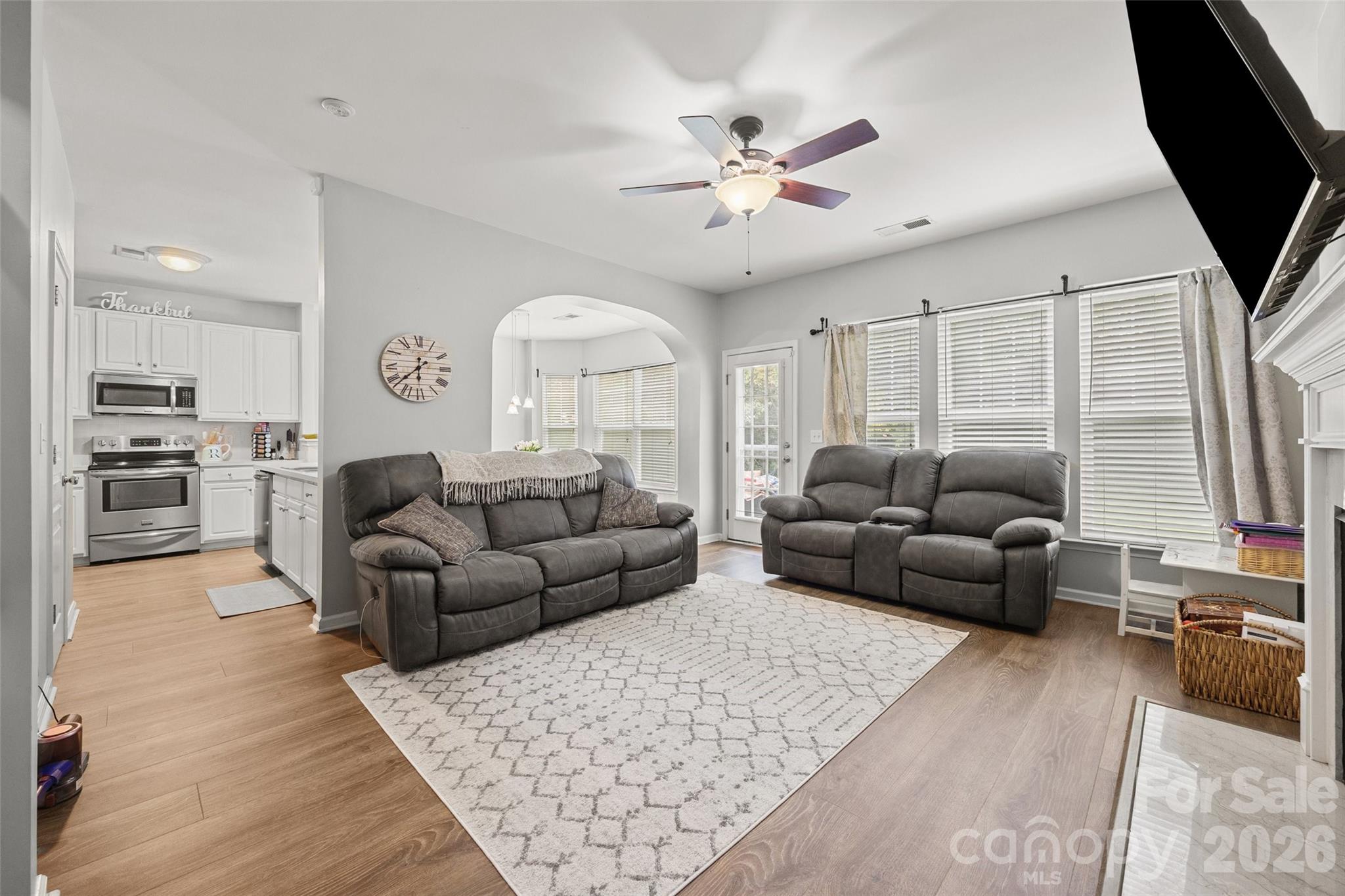 10216 Old Carolina Drive