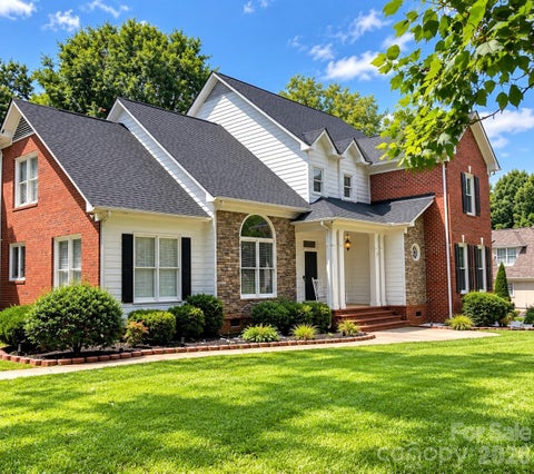 Photo of 2633 Beulah Church Road, Matthews, NC 28104 (MLS # 4425529)