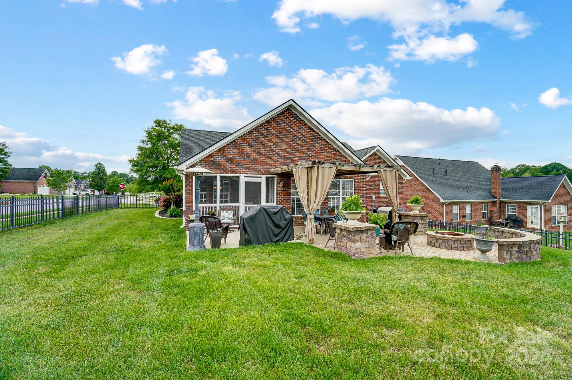 Bethel Glen - Residential