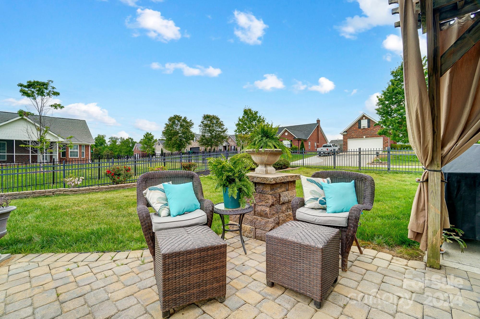 Bethel Glen - Residential