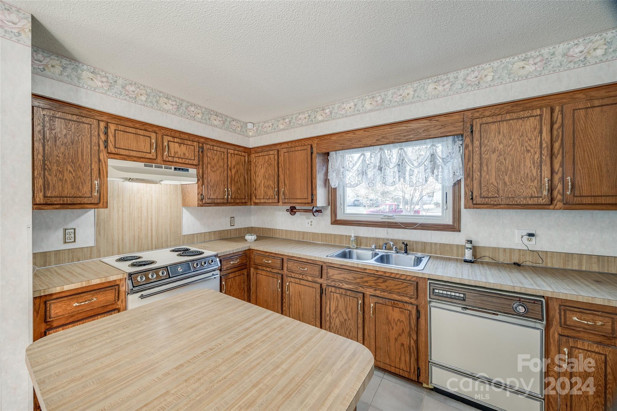 Country Woods - Residential