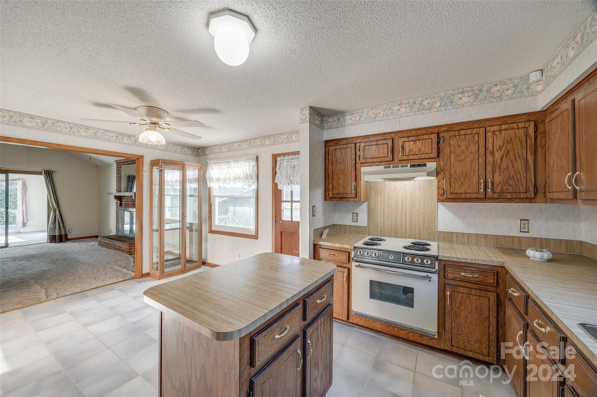 Country Woods - Residential