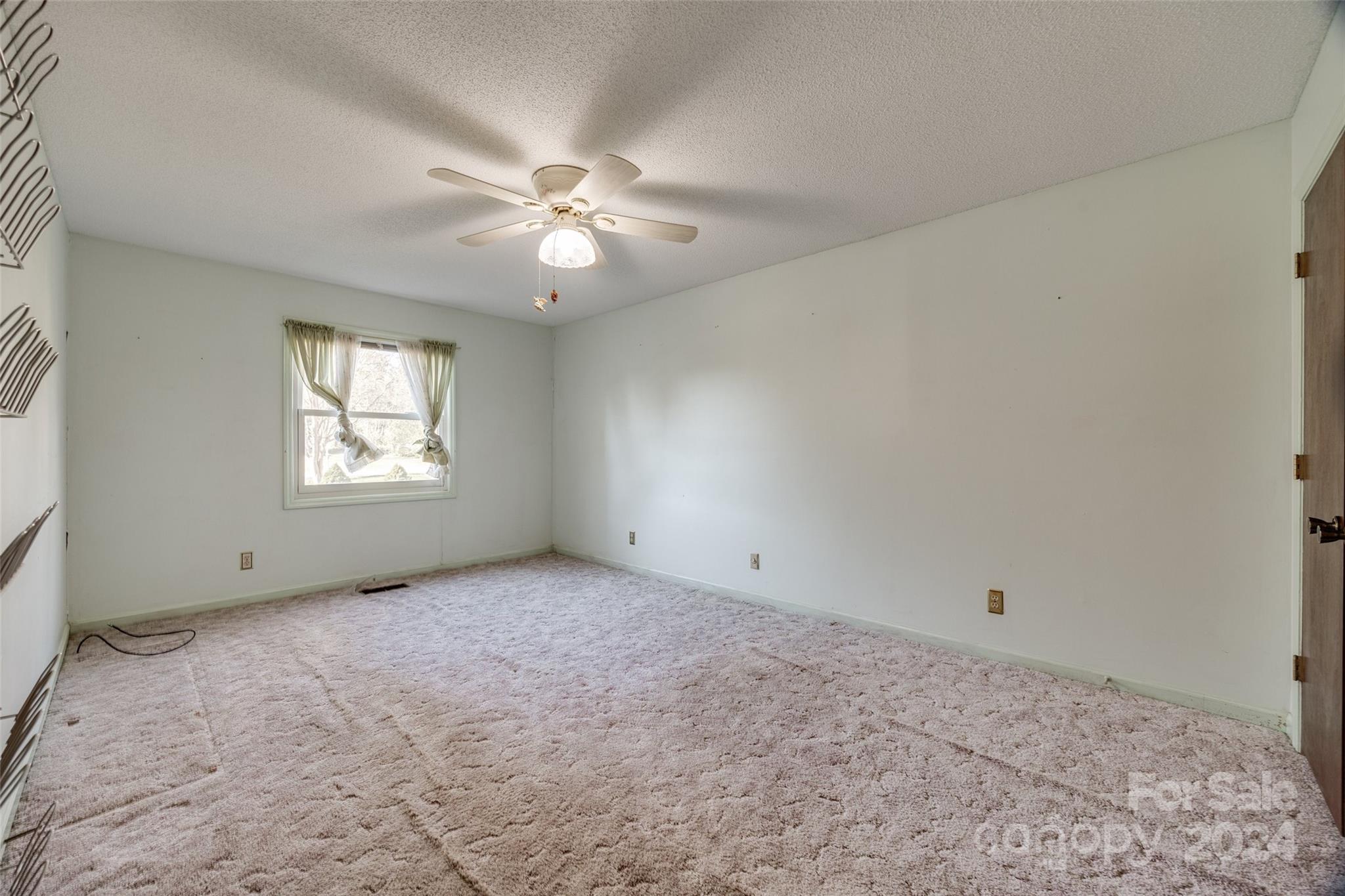 Country Woods - Residential