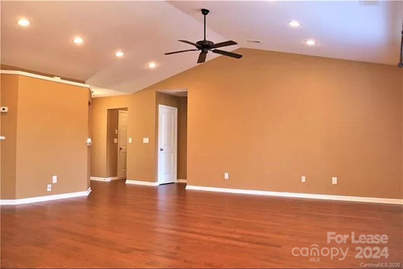 Crismark - Residential Lease