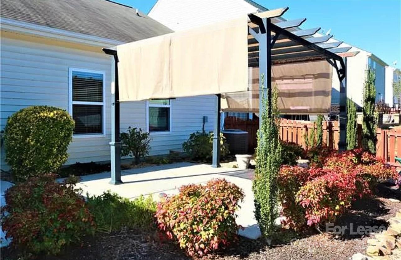 Crismark - Residential Lease