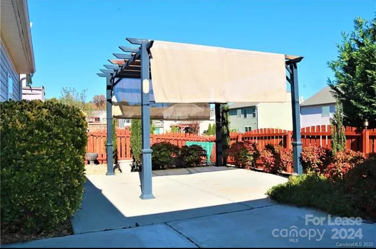 Crismark - Residential Lease