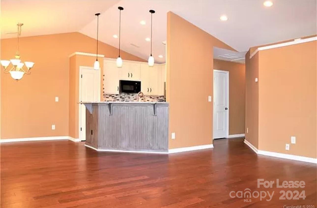 Crismark - Residential Lease