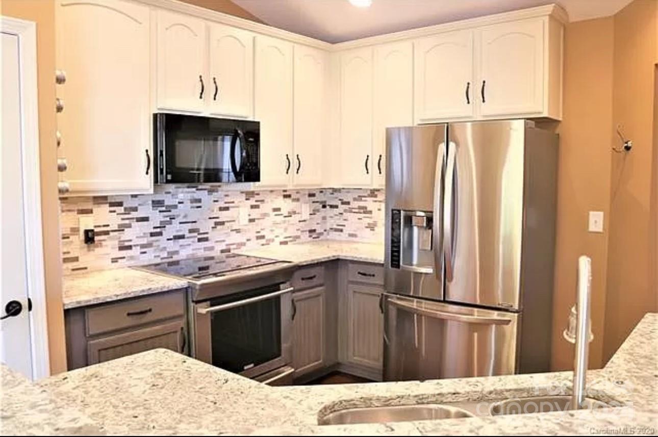 Crismark - Residential Lease