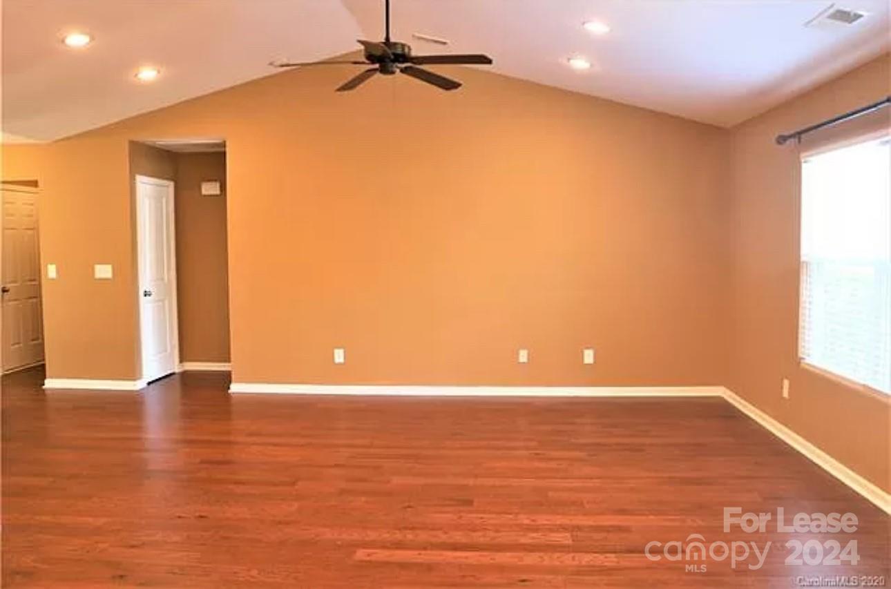 Crismark - Residential Lease