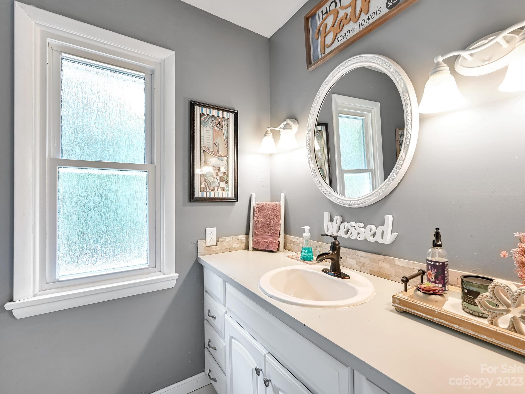 Woodland Hills - Residential