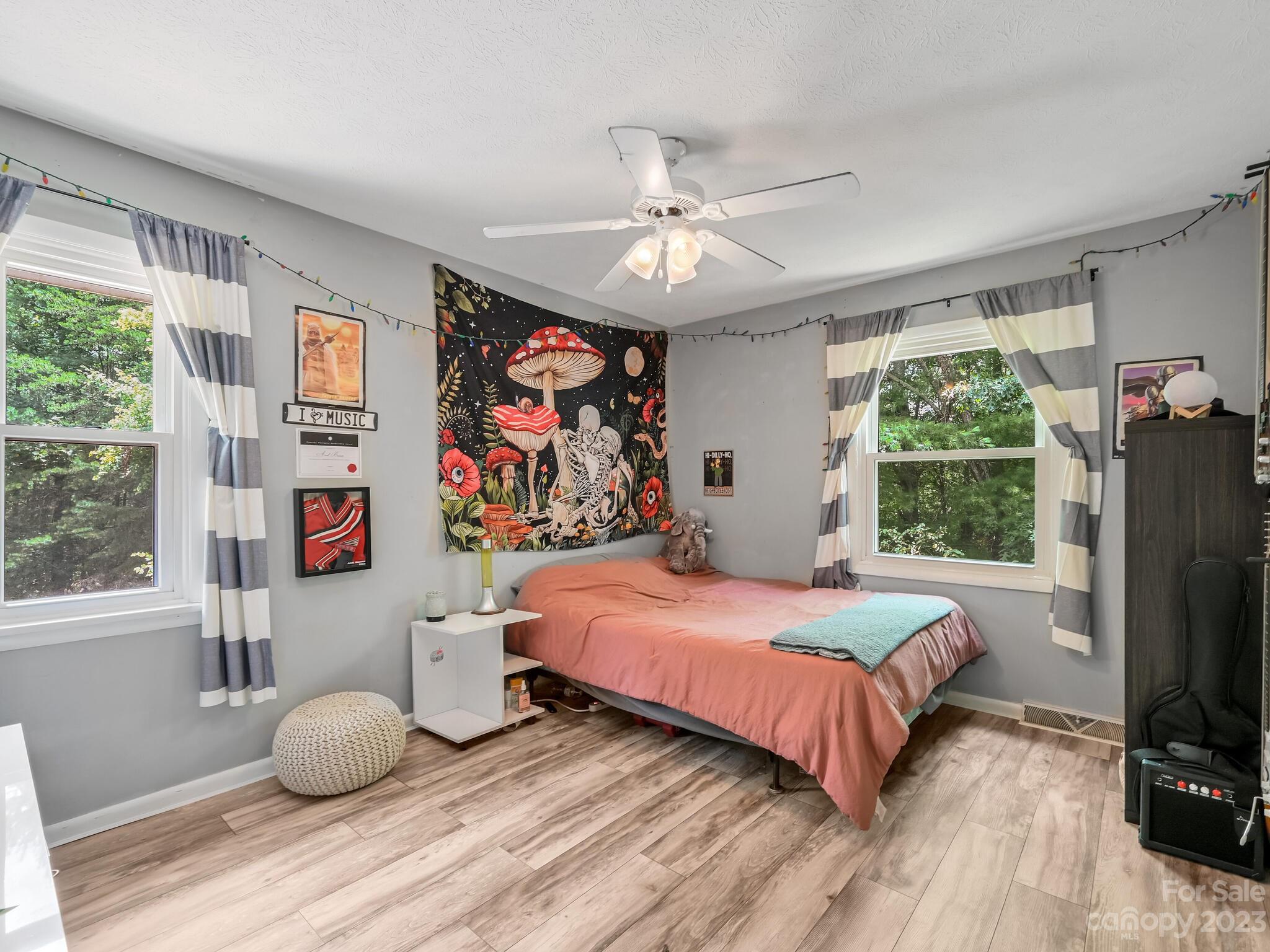 Woodland Hills - Residential