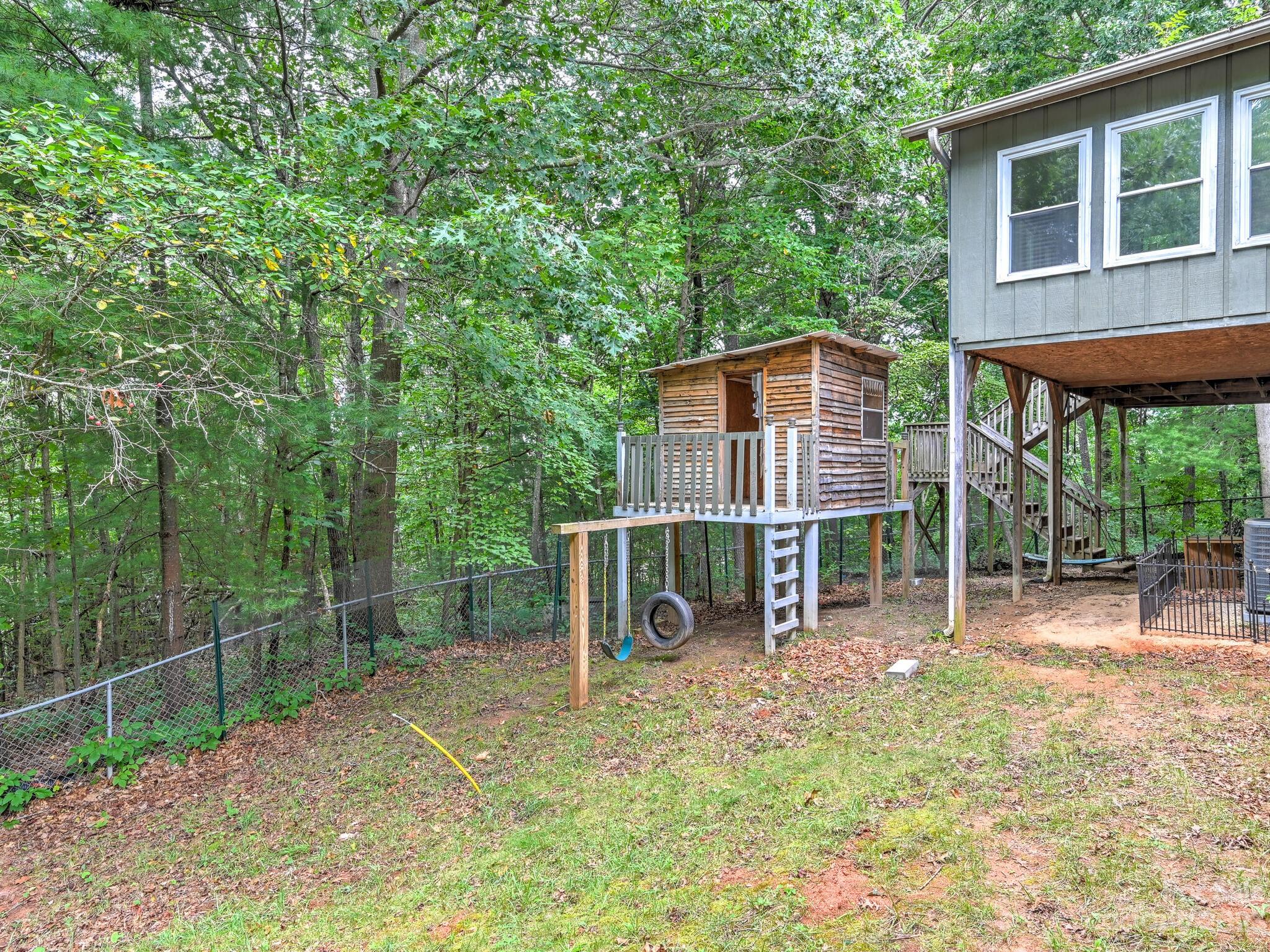 Woodland Hills - Residential