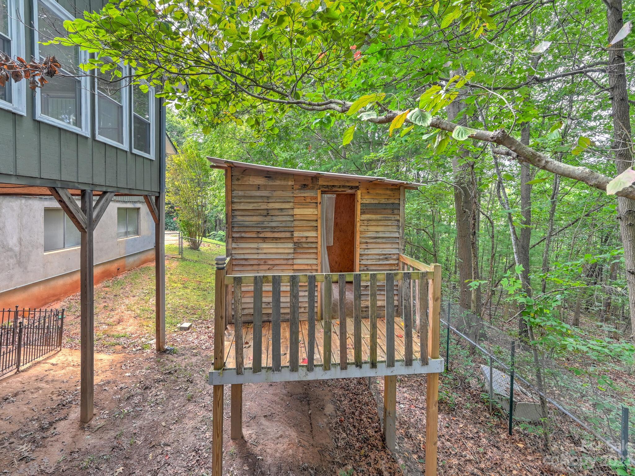 Woodland Hills - Residential