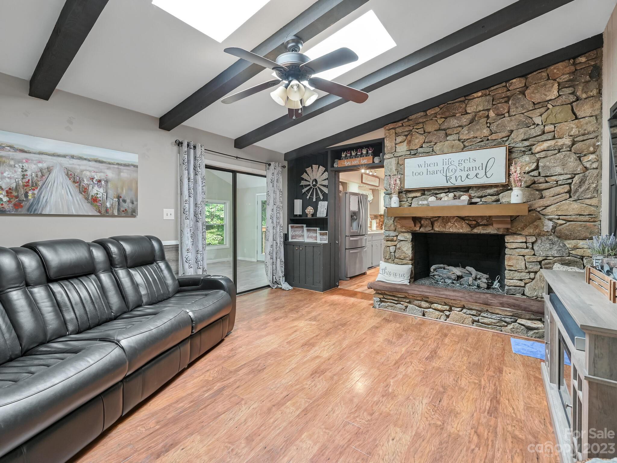 Woodland Hills - Residential