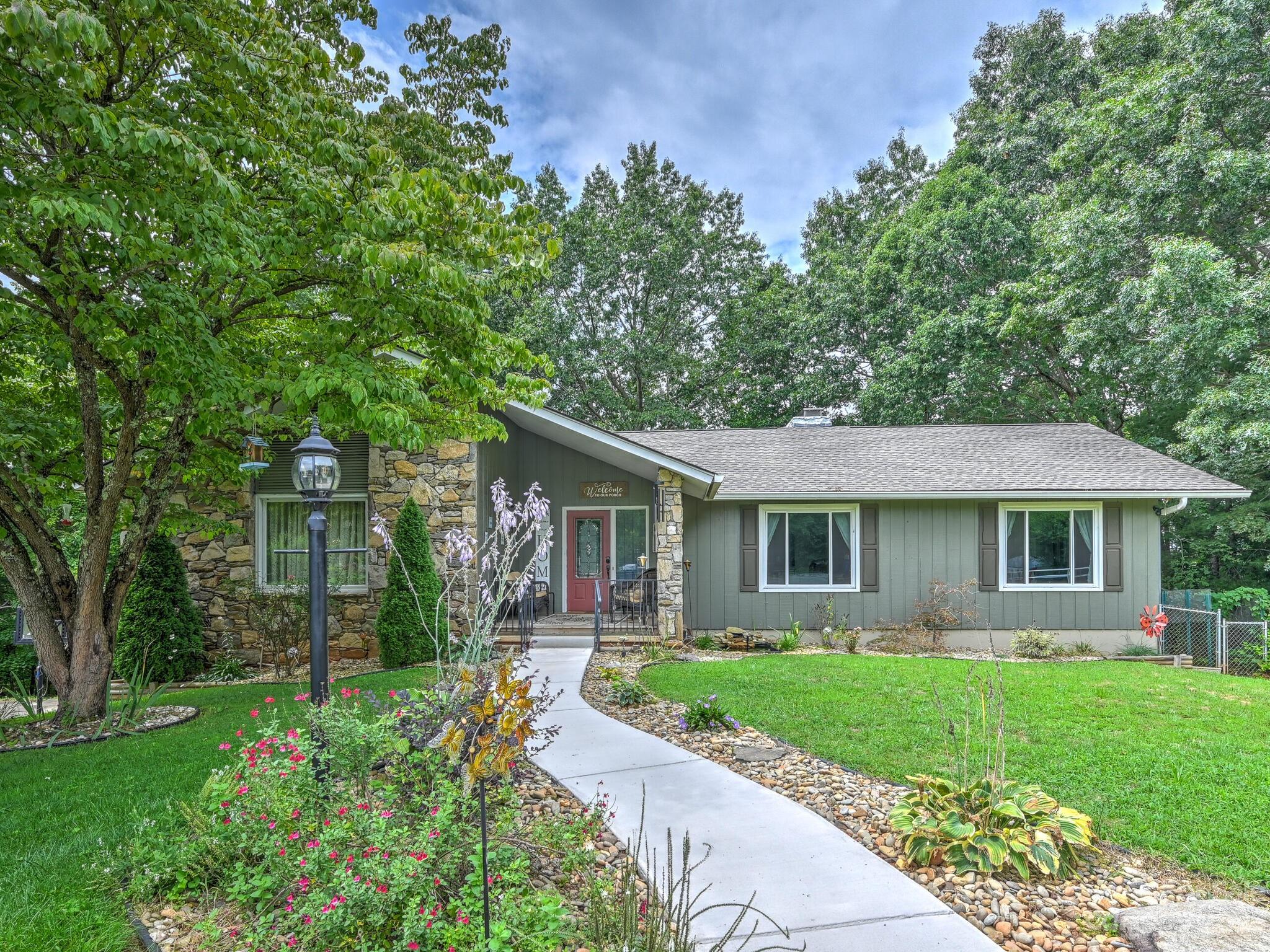 Woodland Hills - Residential